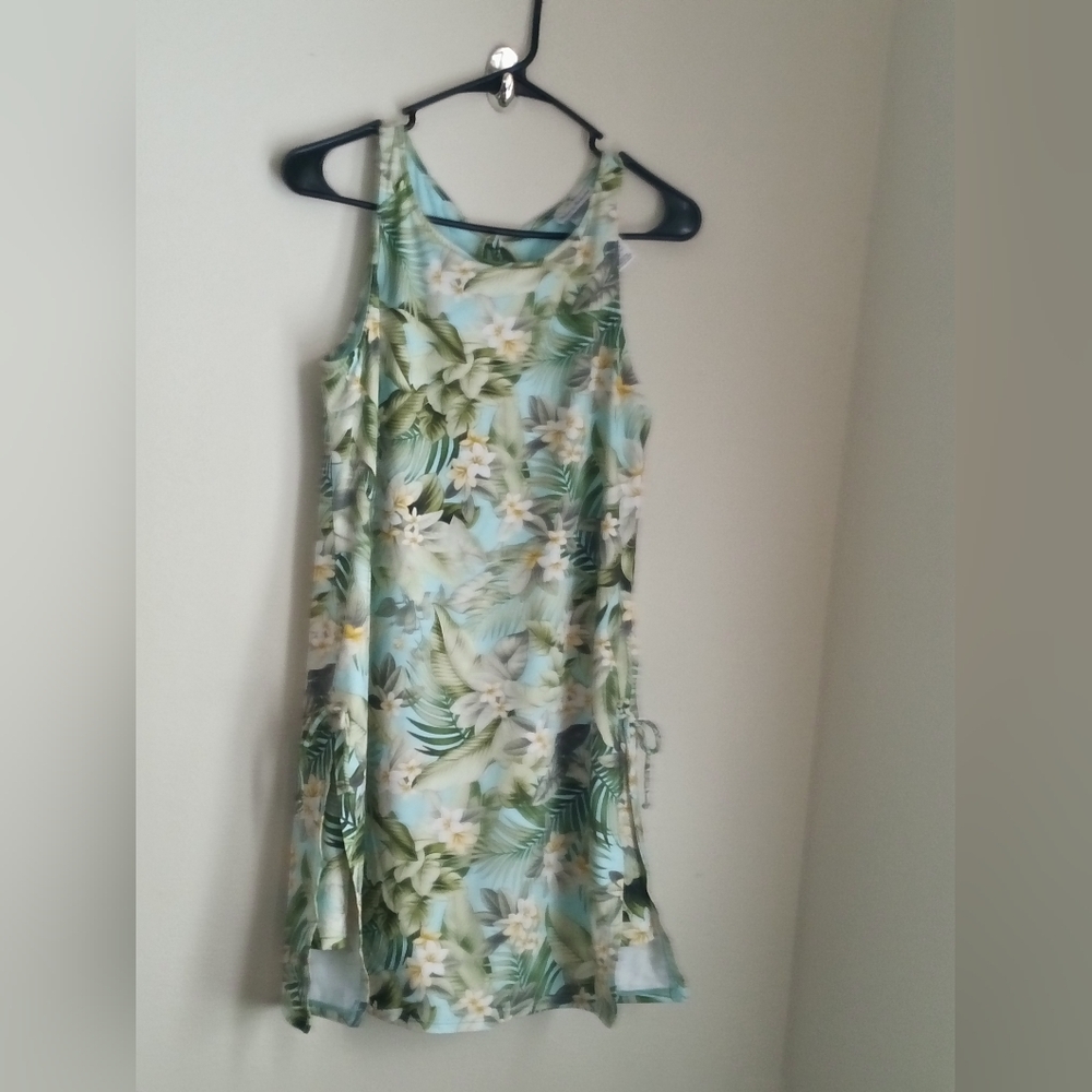 Tommy Bahama Romper Women SP Green and White Tropical Floral Sports Mini Resort